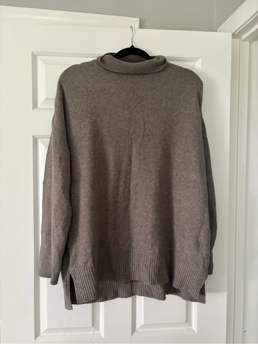 Abercrombie & Fitch Taupe Cowl Neck Sweater - Size M - Like New